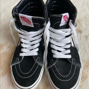 Vans Sk8 Hi Classics